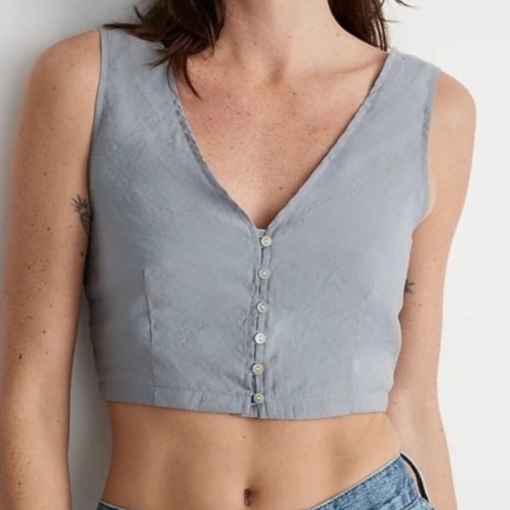 Madewell Gwen Softdrape Vest Tank Top 4 Gray Cropped Smocked V-Neck Minimalist